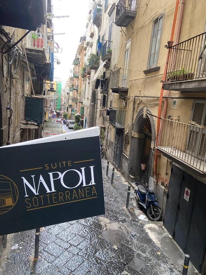 Suite Napoli Sotterranea Con Vasca Idromassaggio 외부 사진