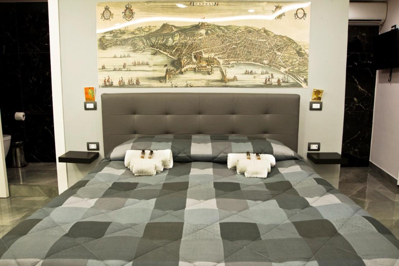 Suite Napoli Sotterranea Con Vasca Idromassaggio 외부 사진