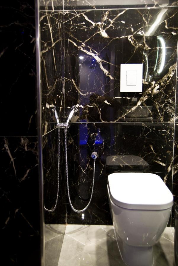 Suite Napoli Sotterranea Con Vasca Idromassaggio 외부 사진