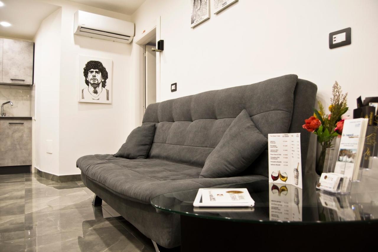 Suite Napoli Sotterranea Con Vasca Idromassaggio 외부 사진